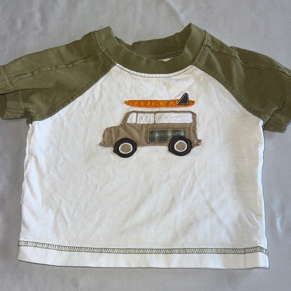 Gymboree - Olive and White Surf Van Tee - Picture 1 of 3